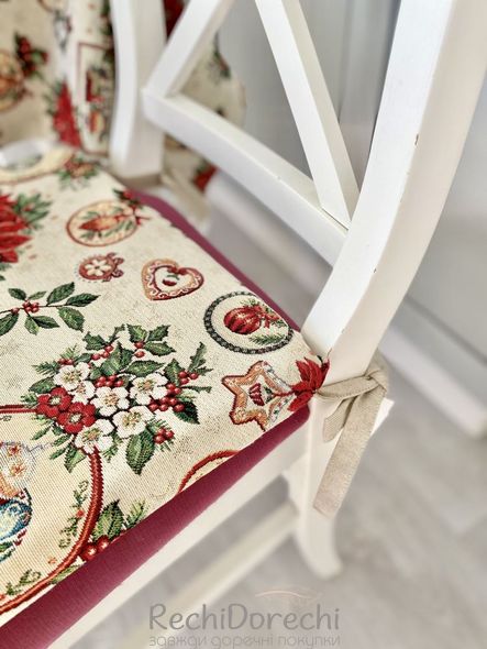 Новорічна подушка на стілець гобеленова «Merry Christmas» (Золотий люрекс), 40x40