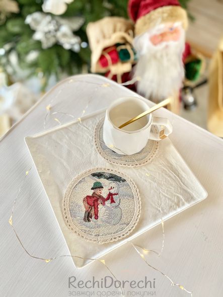 Серветка-підкладка кругла новорічна гобеленова "Зимова пригода" (срібний люрекс), Ø10, Кругла